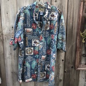 Reyn Spooner Hawaiian Xmas shirt